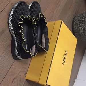 Authentic 99% new Fendi leather shoes
